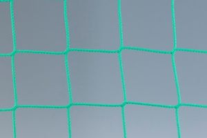 Net 4 mm PP, vierkante maas 100 mm