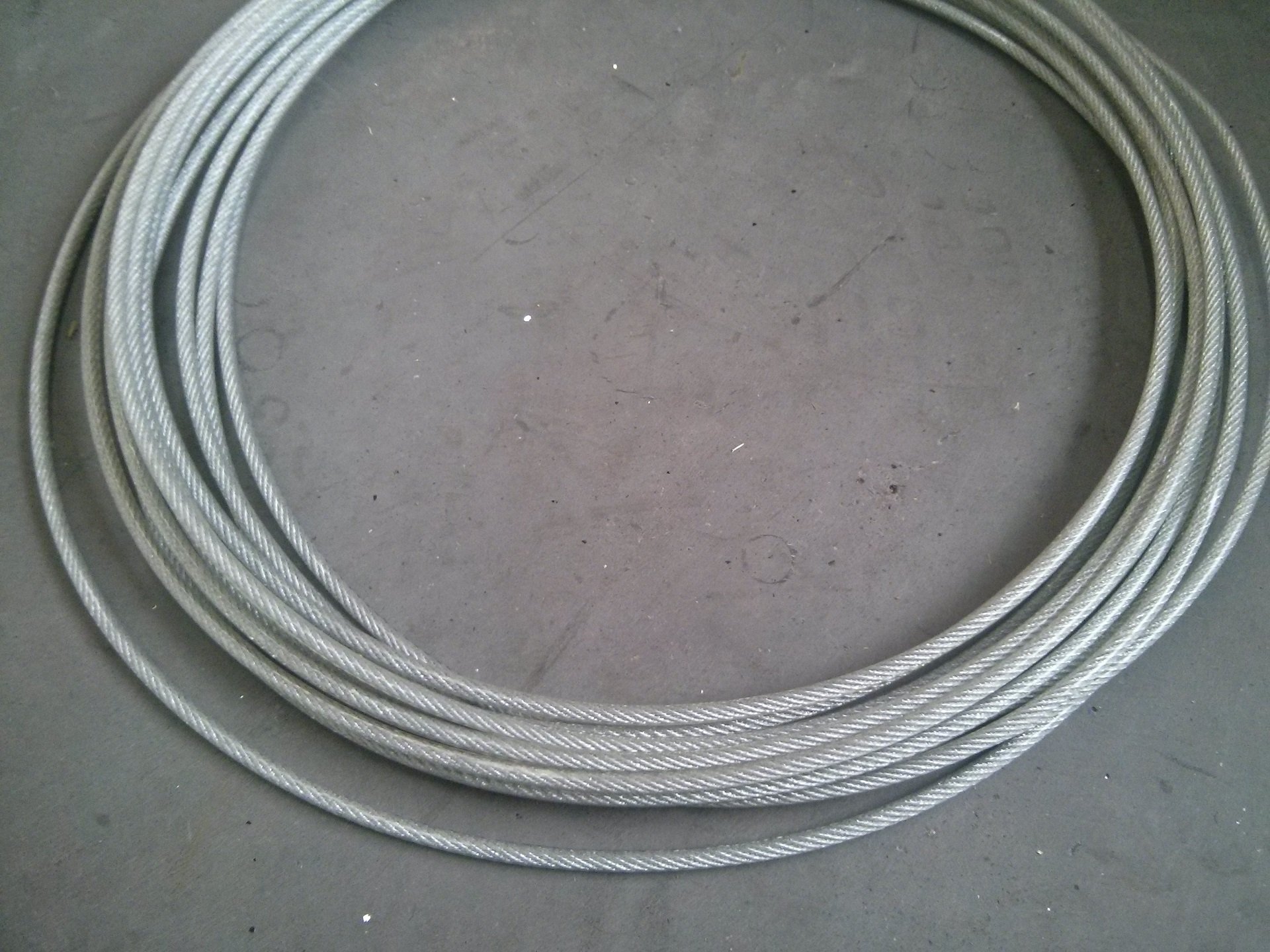 Câble acier enduit PVC Ø3-4mm - Huck